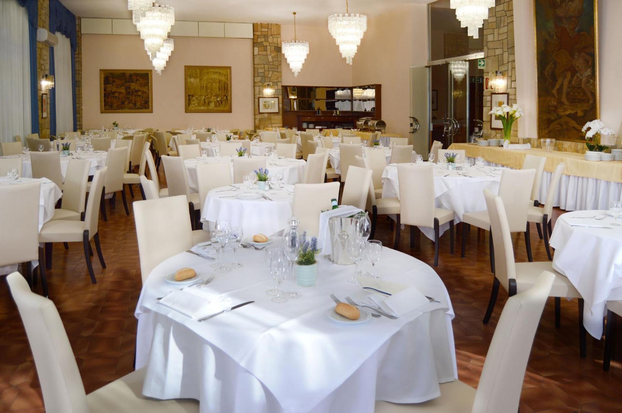 Ambasciatori Palace Hotel